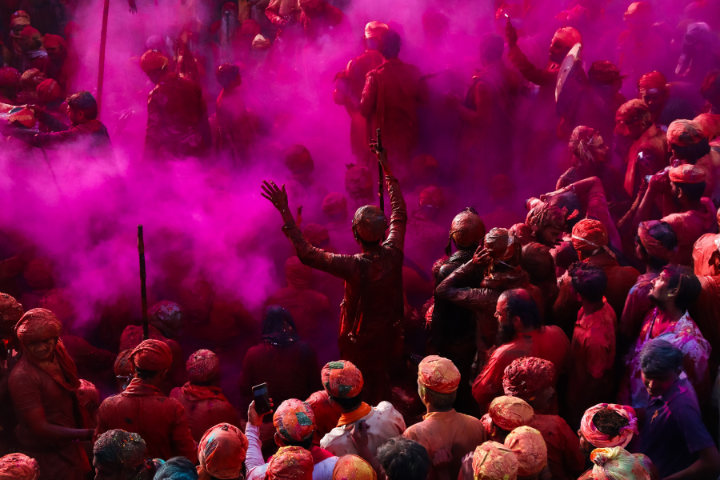 explore-india-trails-holi-festival