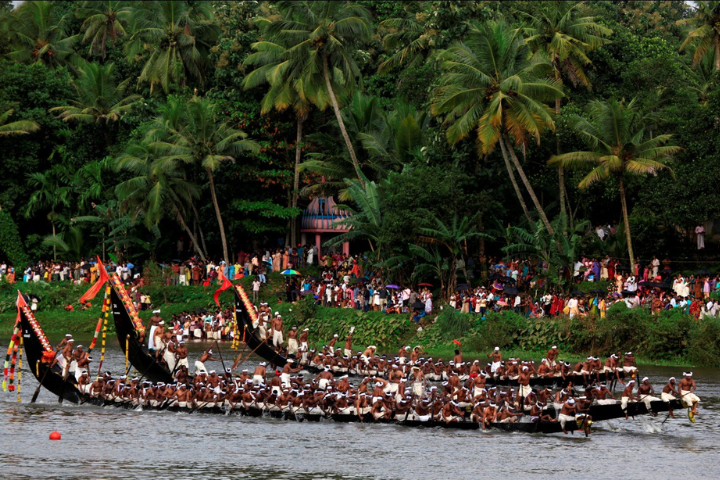 explore-india-trails-snake-boat-race-festival